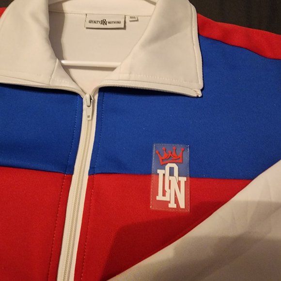 Jacket - Picture 2 of 3